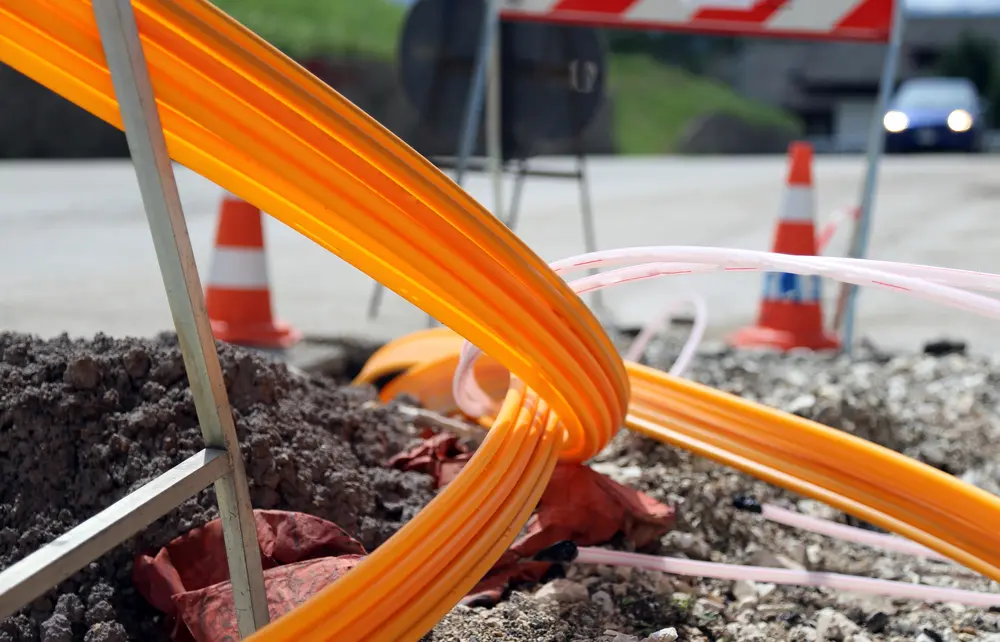 Everything You Need to Know About Fiber Optics - Race Communications